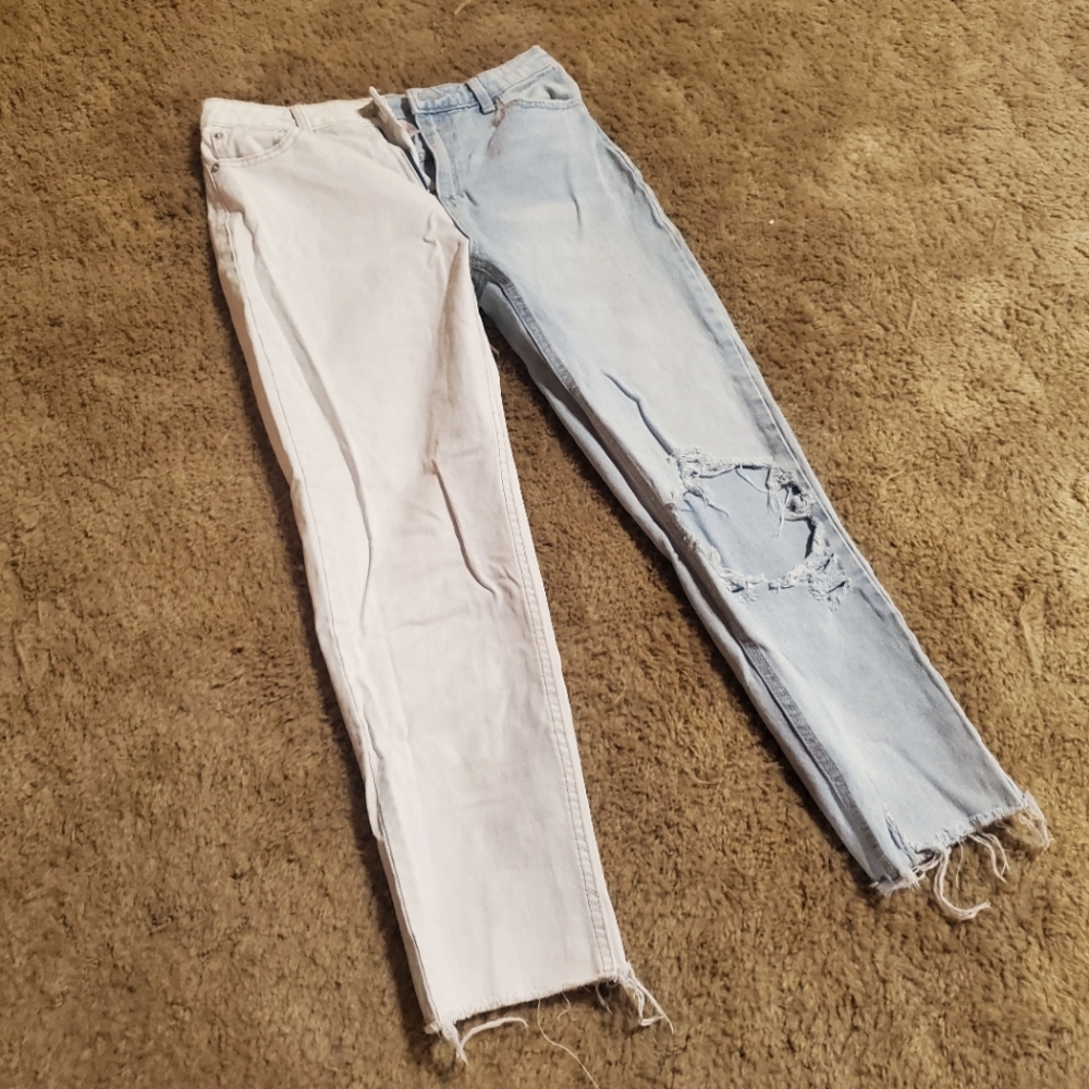 No Boundaries brand two tone ripped jeans